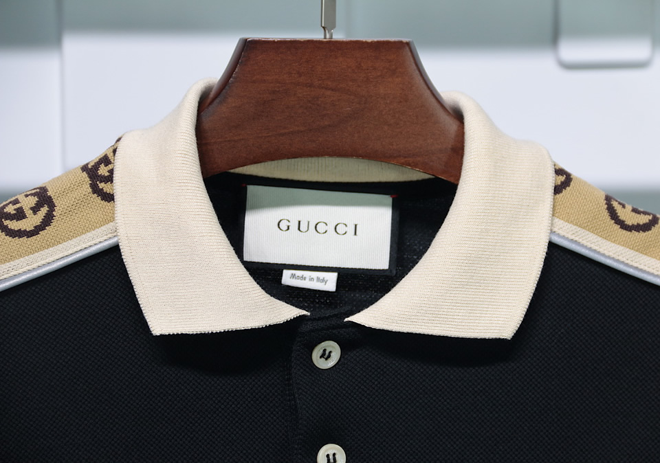 Gucci Reflective Side Webbing Polo 14 - kickbulk.co